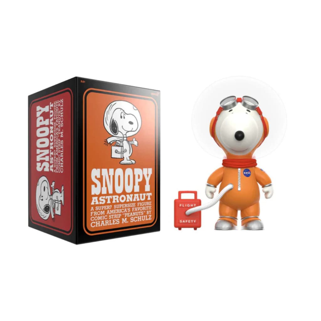 Peanuts SuperSize Vinyl Snoopy (Orange Spacesuit)