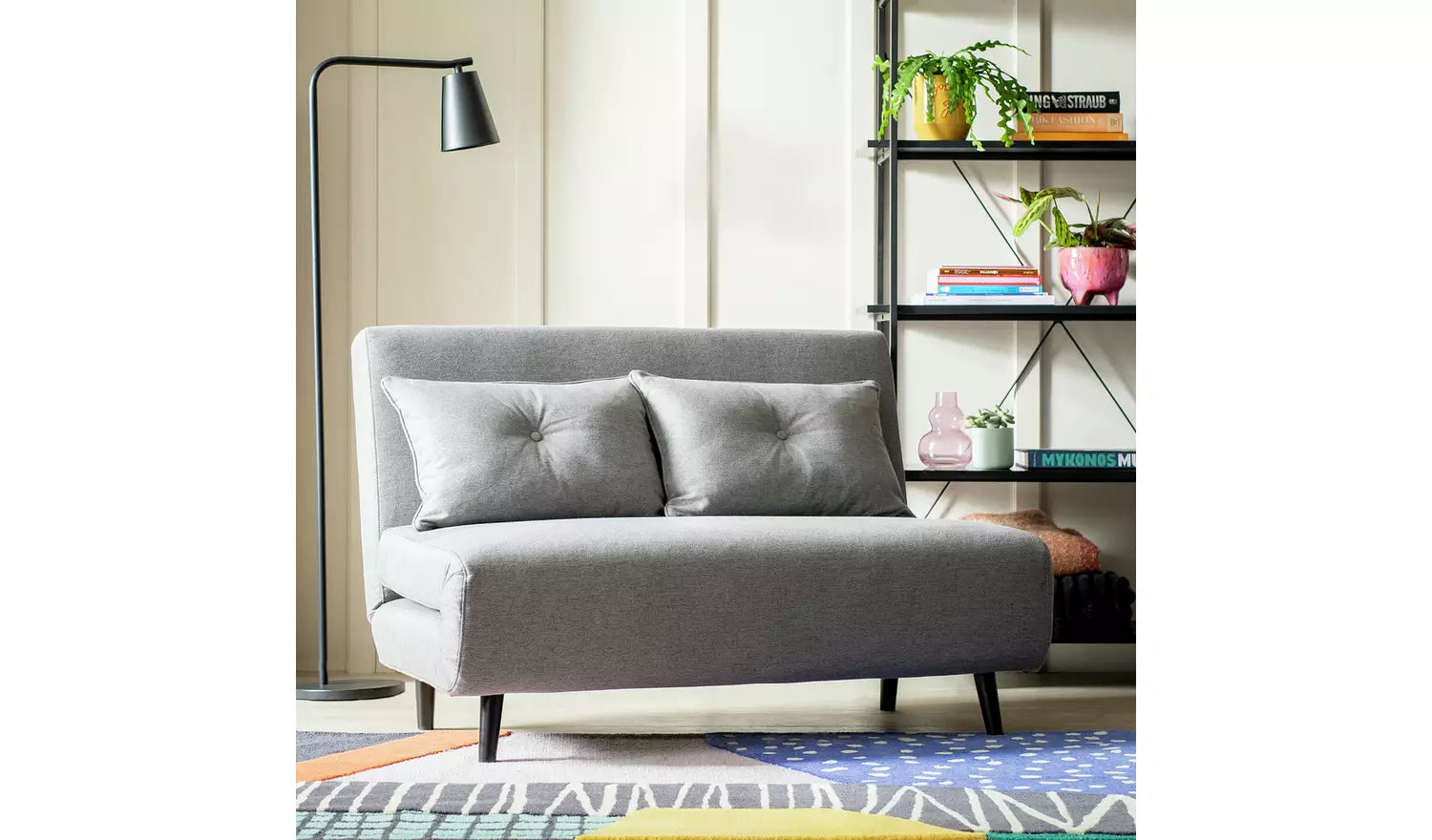 Fauteuil-lit convertible 1 place Sofashy en tissu gris chiné, pieds bois teinté foncé, format compact 90 cm