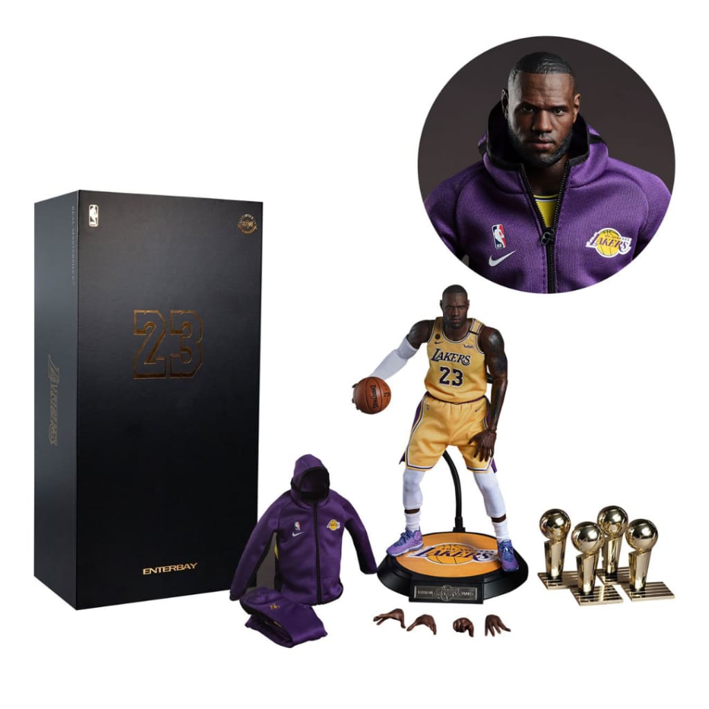NBA Collection Real Masterpiece LeBron James 1:6 Scale Action Figure