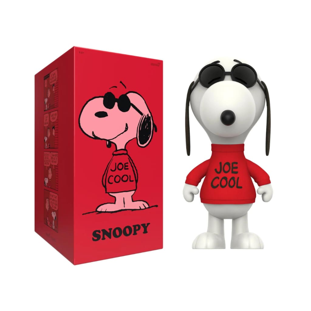 Super7 Peanuts SuperSize Snoopy (Joe Cool)